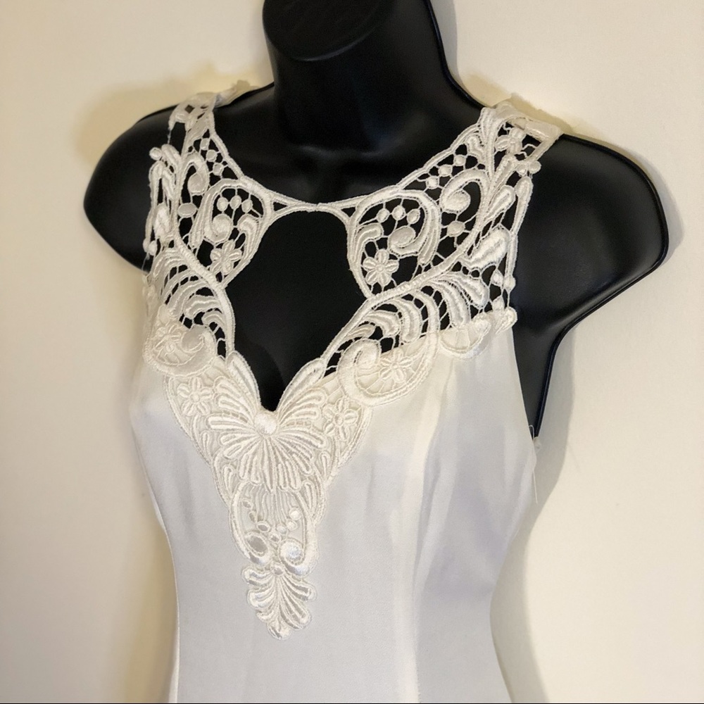 Vintage 1980s Wedding Dress - Picture 10 of 16